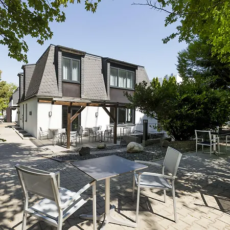 Mk Bed & Breakfast Eschborn Hotel